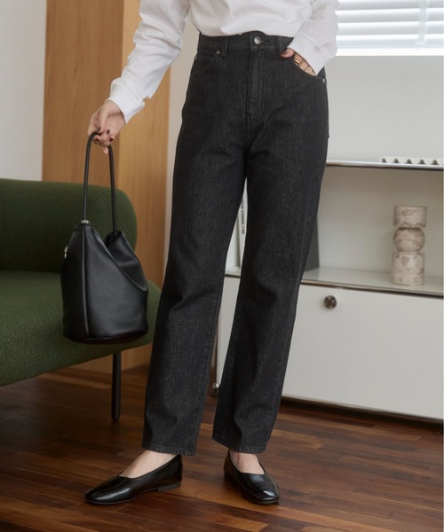 ANGIE（アンジー）の「ストレート デニム パンツ《詳細動画あり》（デニムパンツ・レディース・ブラック/オフホワイト/ブルー/ネイビー・SMALL/MEDIUM/LARGE）」の16枚目の写真