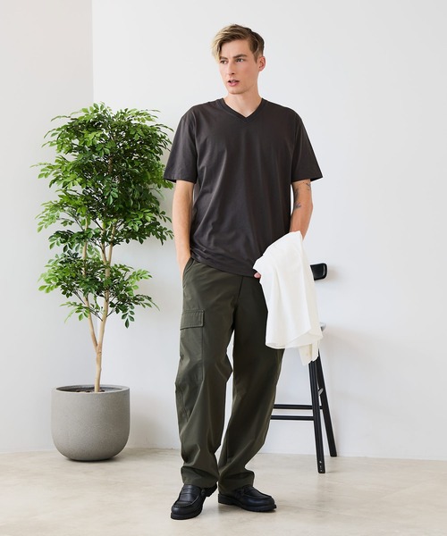LB/S (エルビーエス)の「【汗染みの目立ちにくいTシャツ ZEROSTAIN/ゼロステイン】VネックTシャツ 防汚 UVカット 綿タッチ・厚手(Tシャツ/カットソー・メンズ・ホワイト/ブラック/スミクロ・X-LARGE/LARGE/MEDIUM)」の18枚目の写真