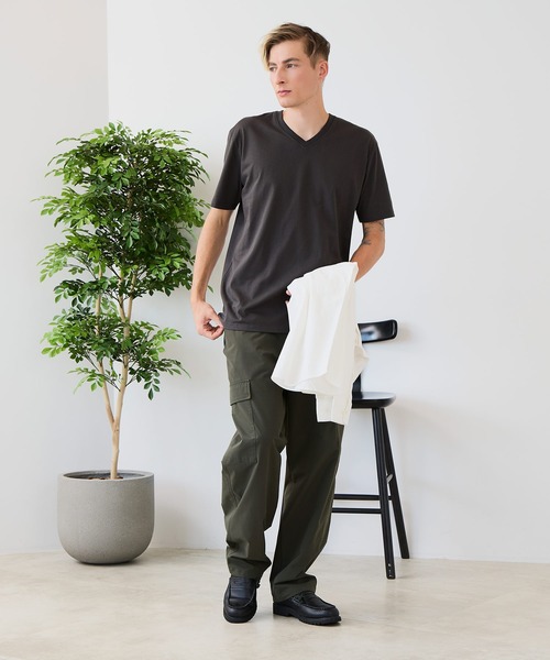 LB/S (エルビーエス)の「【汗染みの目立ちにくいTシャツ ZEROSTAIN/ゼロステイン】VネックTシャツ 防汚 UVカット 綿タッチ・厚手(Tシャツ/カットソー・メンズ・ホワイト/ブラック/スミクロ・X-LARGE/LARGE/MEDIUM)」の21枚目の写真