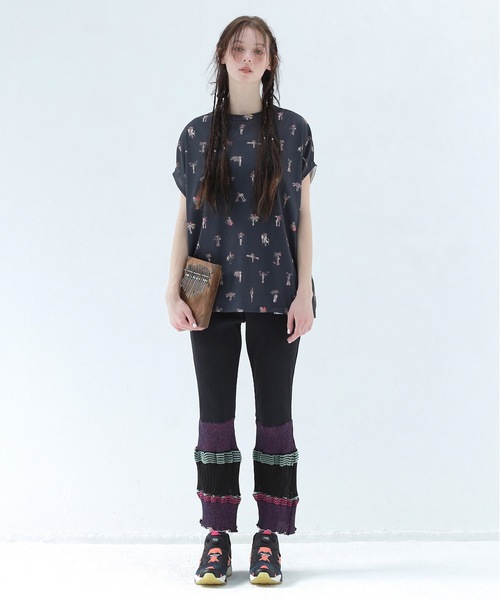 bedsidedrama（ベットサイドドラマ）の「Star Relic Dress Tee（Tシャツ/カットソー・レディース・ブラック/ベージュ・1）」の4枚目の写真