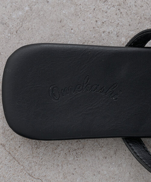 Omekashi（オメカシ）の「フラットトングサンダル（サンダル・レディース・シルバー/ブラック・38/37/36）」の10枚目の写真