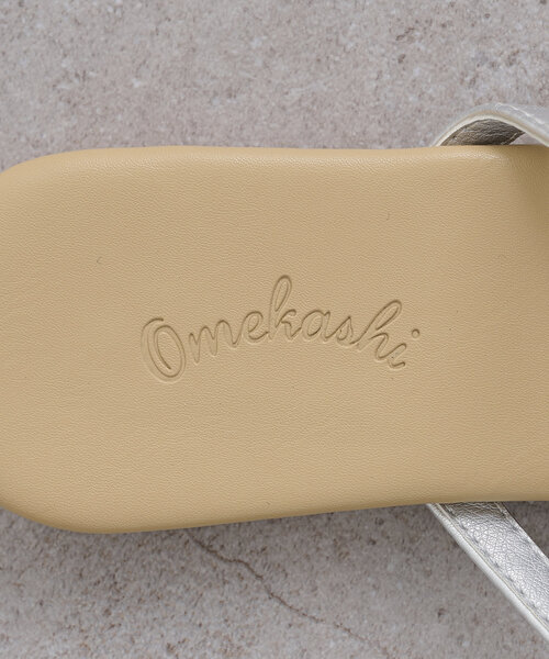 Omekashi（オメカシ）の「フラットトングサンダル（サンダル・レディース・シルバー/ブラック・38/37/36）」の19枚目の写真