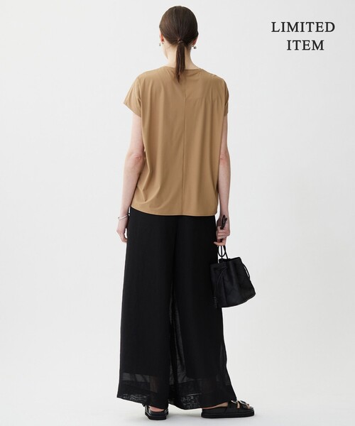ICB（アイシービー）の「マットスキューバ 半袖プルオーバー（Tシャツ/カットソー・レディース・ブルー系/ブラック系/黄土色系/ブラウン系・LARGE/X-LARGE）」の7枚目の写真