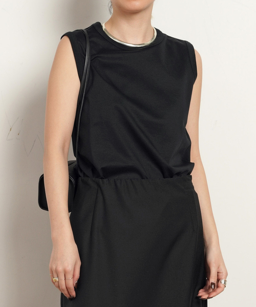 AP STUDIO（エーピーストゥディオ）の「ノースリーブTシャツ（Tシャツ/カットソー・レディース・ブラウン/ベージュ/ブラック/ホワイト・FREE）」の2枚目の写真