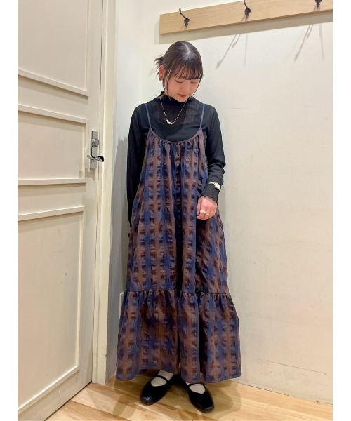 sm2rhythm（サマンサモスモスリズム）の「【動画あり】シャーリングチェックキャミワンピース（ワンピース・レディース・ブラウン/オフホワイト・F）」の10枚目の写真