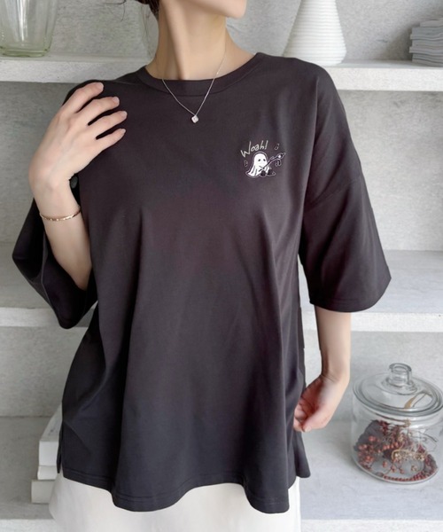 Ada.(エイダ)の「おばけ プリント big Tシャツ(Tシャツ/カットソー・レディース・オフホワイト/ナチュラル/ブラック・FREE)」の10枚目の写真