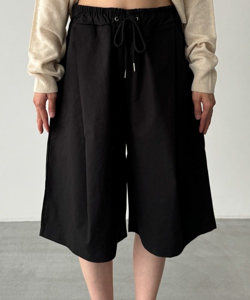 CANAL JEAN(キャナルジーン)の「choice_cnl コットンタックハーフパンツ(その他パンツ・レディース・ブラック・ONE SIZE)」の5枚目の写真