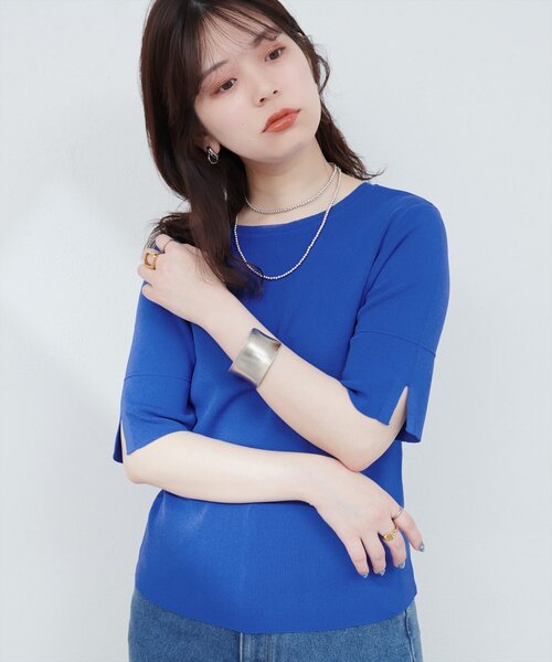 natural couture（ナチュラルクチュール）の「【WEB限定】前後2WAYピンタック切替袖シンプルニット（ニット/セーター・レディース・オフホワイト/ブルー/グレイッシュベージュ/ピンク系その他/ブラック/ミント・FREE）」の5枚目の写真