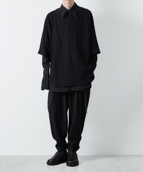 ato（アトウ）の「RECYCLE POLYESTER 2-TUCK TAPERED PANTS（スラックス・メンズ・ブラック/トップグレー/ベージュ・44/48/46）」の16枚目の写真