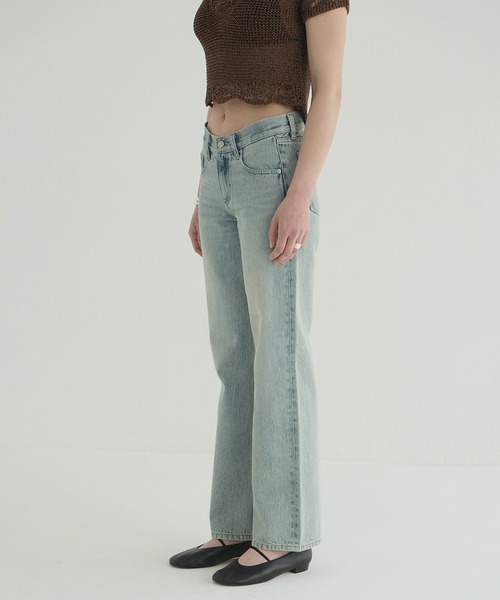 CLANE（クラネ）の「LOW WAIST SLIM DENIM PANTS（デニムパンツ・レディース・ブラック/ブルー系その他・1/0/2）」の4枚目の写真