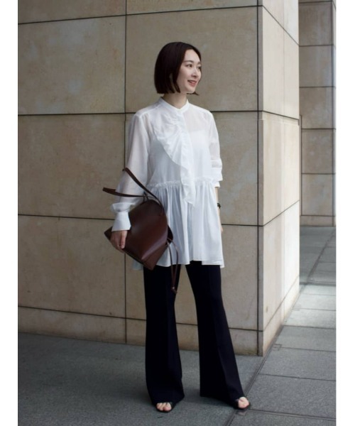 ESTNATION(エストネーション)の「【復刻】ESTNATION / コットンシルク フリルチュニックブラウス(シャツ/ブラウス・レディース・ホワイト/ブラック/ライトブルー・FREE)」の8枚目の写真