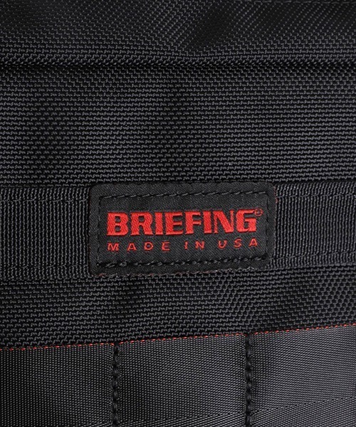 BRIEFING（ブリーフィング）の「BRIEFING / ブリーフィング : MAG SHOULDER S : BRA243L38[MUS]（ショルダーバッグ・メンズ・ブラック・FREE）」の4枚目の写真