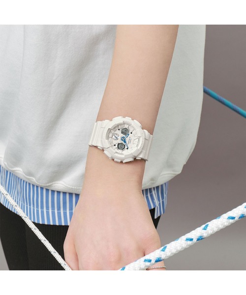 G-SHOCK(ジーショック)の「GMA-S120シリーズ / GMA-S120SA-7A2JF(アナログ腕時計・レディース・ホワイト×ブルー・FREE)」の5枚目の写真