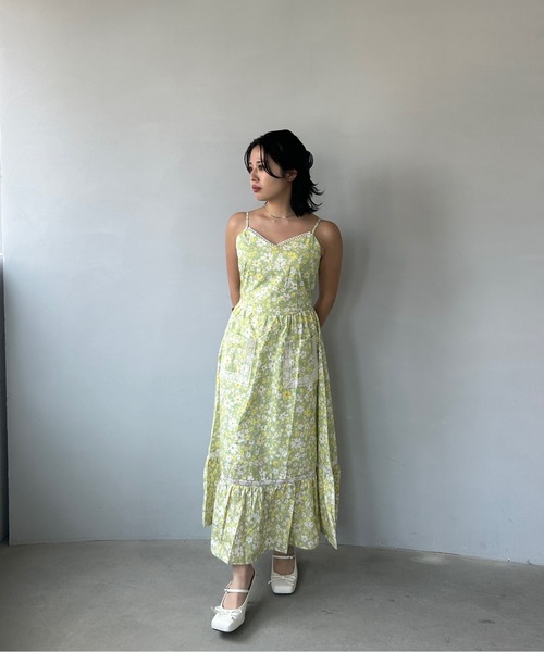 フラワープリント ティアードフリル キャミワンピース FX25L059【Fano