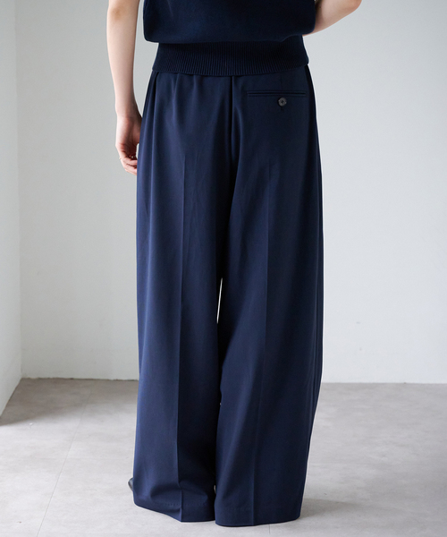 OUTDOOR PRODUCTS（アウトドアプロダクツ）の「追加 PEトロピカルバックゴムスラックス（スラックス・レディース・ネイビー/ベージュ/チャコールグレー・38/36）」の8枚目の写真