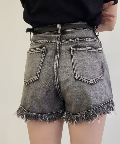 kirakiraShop(キラキラショップ)の「ベルト付き ダメージ デニム ショートパンツ(デニムパンツ・レディース・ブラック・S/M/L)」の8枚目の写真