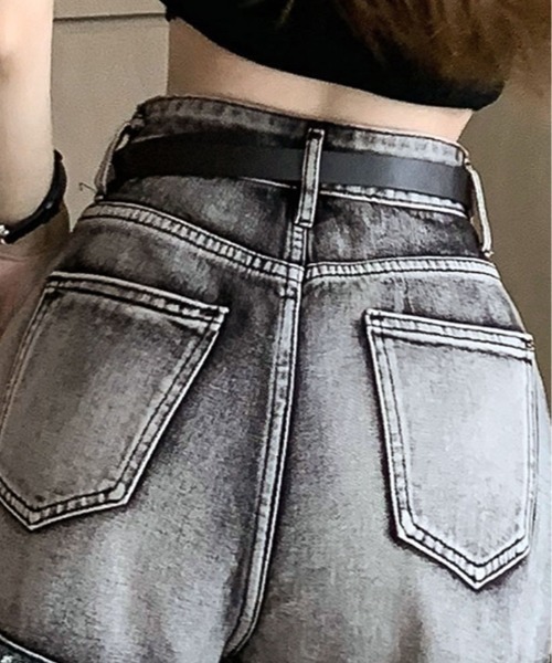 kirakiraShop(キラキラショップ)の「ベルト付き ダメージ デニム ショートパンツ(デニムパンツ・レディース・ブラック・S/M/L)」の5枚目の写真