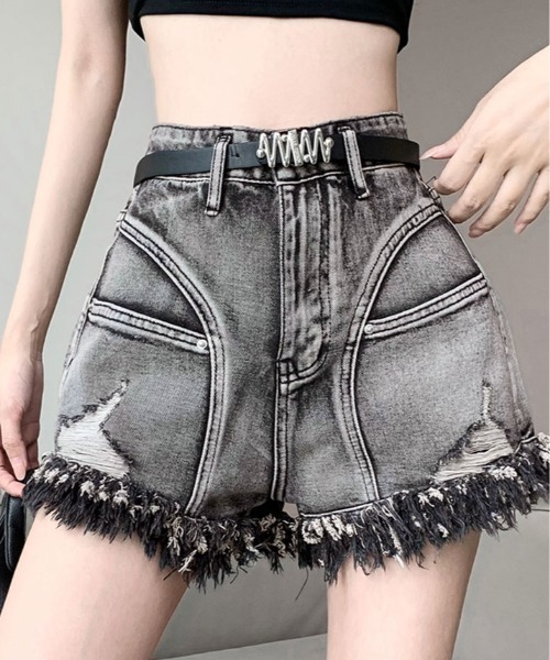 kirakiraShop(キラキラショップ)の「ベルト付き ダメージ デニム ショートパンツ(デニムパンツ・レディース・ブラック・S/M/L)」の18枚目の写真