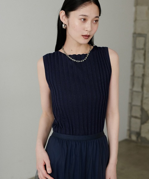 LARUTA（ラルータ）の「【LARUTA】［Web限定］ラメ入りボートネックニット（ニット/セーター・レディース・ブラウン/モカ/ネイビー/ベージュ・MEDIUM）」の21枚目の写真