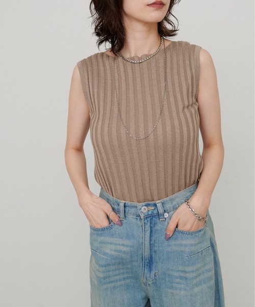 LARUTA（ラルータ）の「【LARUTA】［Web限定］ラメ入りボートネックニット（ニット/セーター・レディース・ブラウン/モカ/ネイビー/ベージュ・MEDIUM）」の11枚目の写真