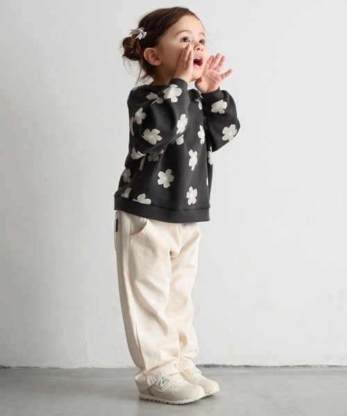 PUPPAPUPO（プッパプーポ）の「ビッグプリント スウェット トレーナー（スウェット・キッズ・ベージュ/チャコール/ブルー/アイボリー・80/90/100/110）」の20枚目の写真