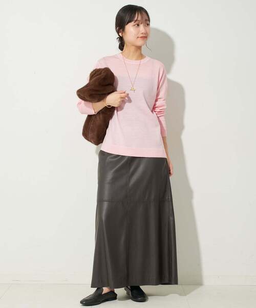 SLOBE IENA（スローブイエナ）の「《追加》ウォッシャブルプレーンニット（ニット/セーター・レディース・パープル/ブラウン/レッド/ライトグレー・FREE）」の5枚目の写真