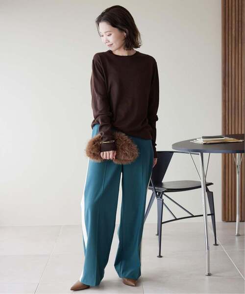 SLOBE IENA（スローブイエナ）の「《追加》ウォッシャブルプレーンニット（ニット/セーター・レディース・パープル/ブラウン/レッド/ライトグレー・FREE）」の6枚目の写真