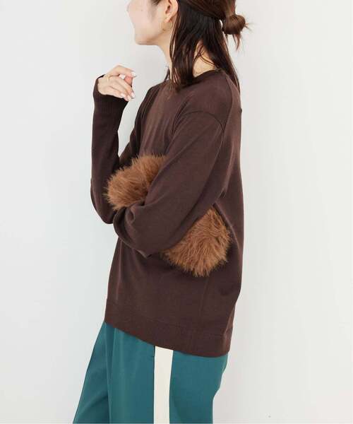 SLOBE IENA（スローブイエナ）の「《追加》ウォッシャブルプレーンニット（ニット/セーター・レディース・パープル/ブラウン/レッド/ライトグレー・FREE）」の15枚目の写真