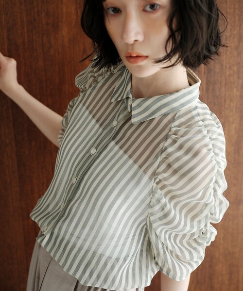 セール】＜EMMEL REFINES＞EM シアーストライプ ソデギャザー