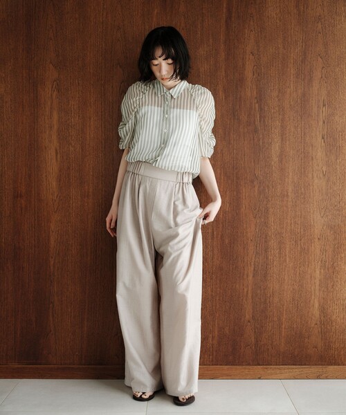 EMMEL REFINES（エメルリファインズ）の「＜EMMEL REFINES＞EM シアーストライプ ソデギャザー ブラウス（シャツ/ブラウス・レディース・ライトグレー/ライトブルー・FREE）」の12枚目の写真