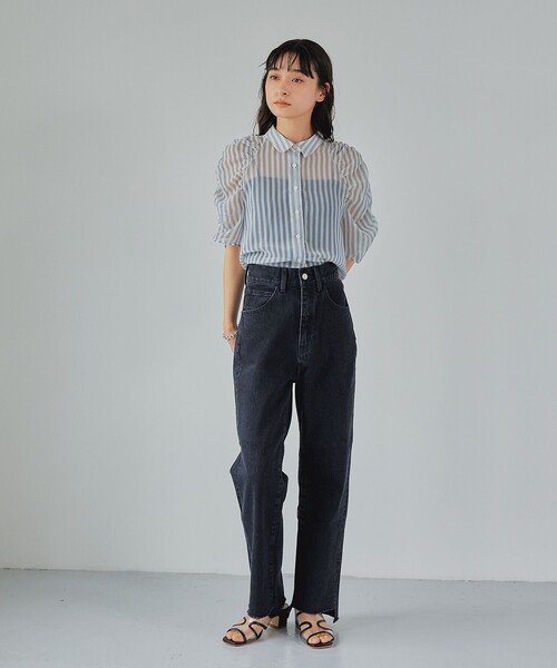 EMMEL REFINES（エメルリファインズ）の「＜EMMEL REFINES＞EM シアーストライプ ソデギャザー ブラウス（シャツ/ブラウス・レディース・ライトグレー/ライトブルー・FREE）」の7枚目の写真