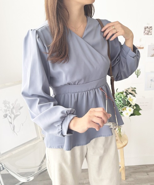 Dewlily(デューリリー)の「甘すぎずきれいめコーデにも◎ カシュクール風リボンフレアブラウス(シャツ/ブラウス・レディース・ブルー/ピンク/ホワイト・XL/S/M/L)」の14枚目の写真