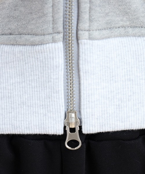 NERDY(ノルディ)の「ラグランクロップドフーディジップアップ(パーカー・レディース・ピンク/グレー・S/M/SS)」の17枚目の写真
