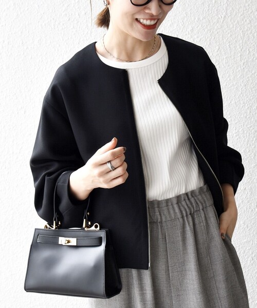 ❤️専用【極美品】アルベロベロ　ノーカラージャケット ブタさん ジップ　ブルゾン 2025年最新】Alberobello レディース ジャンパー・ブルゾンの