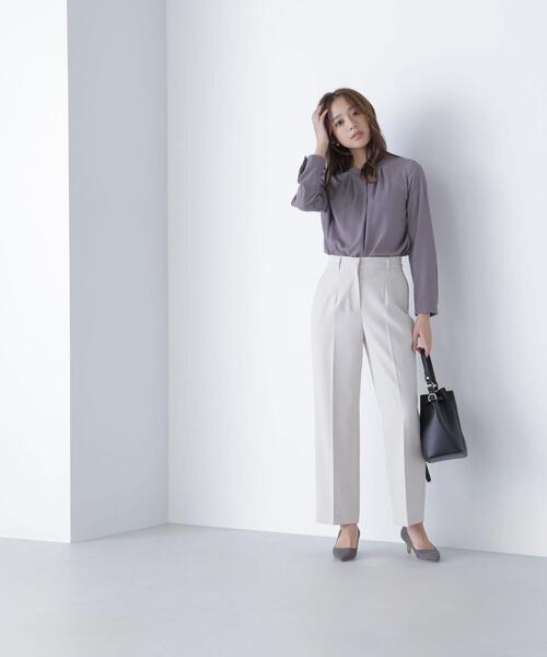 NATURAL BEAUTY BASIC(ナチュラルビューティーベーシック)の「◇スリムストレートパンツ(その他パンツ・レディース・オフホワイト/ブラック/キャメル・MEDIUM/SMALL)」の2枚目の写真