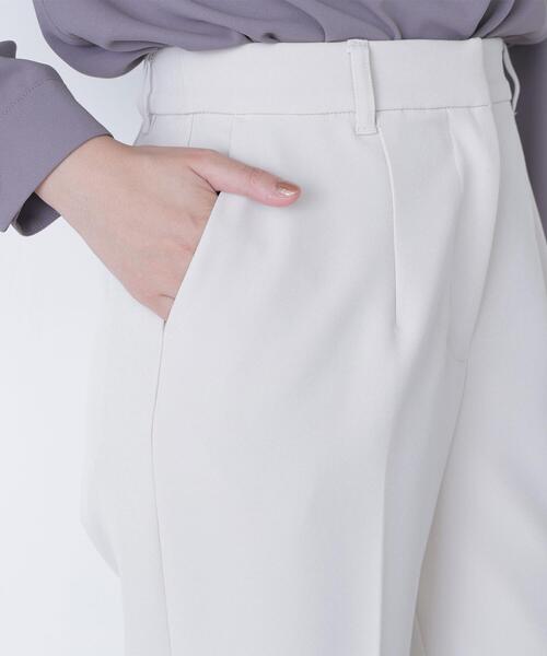 NATURAL BEAUTY BASIC(ナチュラルビューティーベーシック)の「◇スリムストレートパンツ(その他パンツ・レディース・オフホワイト/ブラック/キャメル・MEDIUM/SMALL)」の6枚目の写真