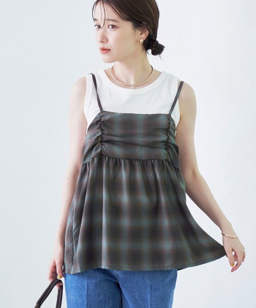 coen（コーエン）の「シアーオンブレチェックギャザーキャミソール（キャミソール・レディース・ネイビー/オフホワイト/ブラウン・FREE）」の2枚目の写真
