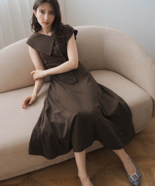 セール】2025秋冬新作 アシメボタンビッグカラーワンピース