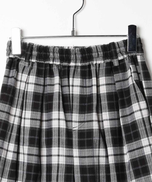 PAGEBOY（ページボーイ）の「イージーグランパンツ 【ドロスト＆ワイドの２WAY仕様】（スウェットパンツ・レディース・ブラック/ブラウン・FREE）」の19枚目の写真