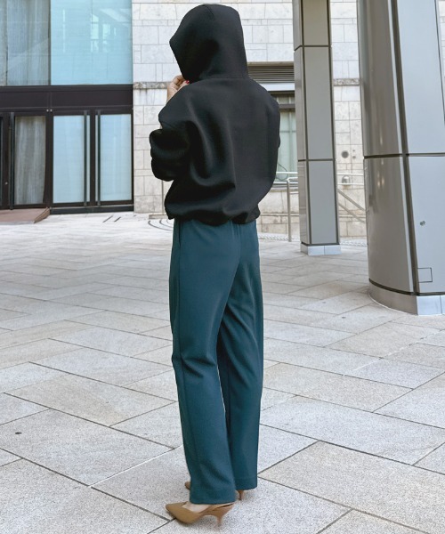JENNE(ジェンヌ)の「日本製リラックスフーディー(その他トップス・レディース・グレー/アイボリー/ブラック/ネイビー・SMALL/MEDIUM/LARGE)」の11枚目の写真