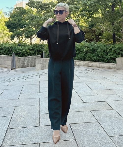 JENNE(ジェンヌ)の「日本製リラックスフーディー(その他トップス・レディース・グレー/アイボリー/ブラック/ネイビー・SMALL/MEDIUM/LARGE)」の14枚目の写真