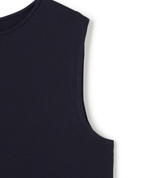 UNFILO（アンフィーロ）の「BEAUTY FORM KNIT スリーブレス ワンピース（ワンピース・レディース・ネイビー系/ベージュ系/ブラック系・SMALL/MEDIUM）」の11枚目の写真