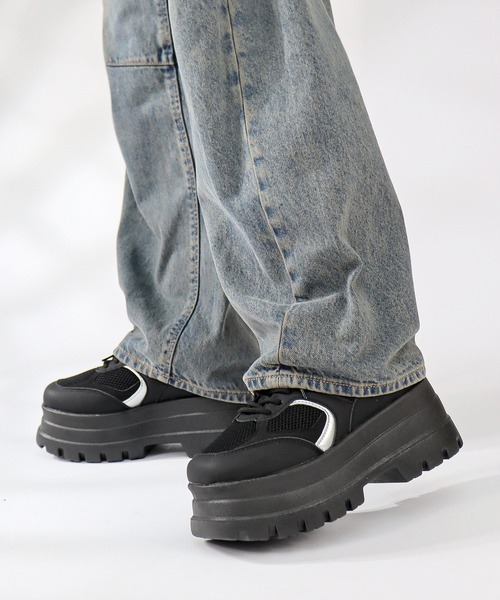 LOVEHUNTER(ラブハンター)の「LOVEHUNTER/+8cm 軽量厚底 トリプルソール スクエアメッシュスニーカー(2251)(スニーカー・レディース・シルバー/ブラック/ホワイト・SS/S/M/L/LL/3L)」の17枚目の写真