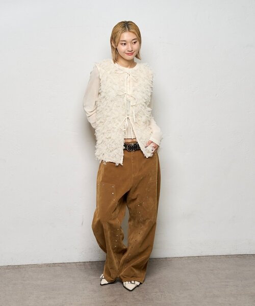 WHO'S WHO gallery（フーズフーギャラリー）の「チュールフリンジベスト（ベスト・レディース・ブラック/アイボリー・FREE）」の20枚目の写真