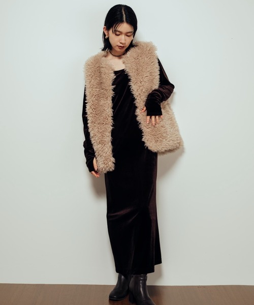 Shelly island（シェリーアイランド）の「ベロアロングワンピース（ワンピース・レディース・ブラック/ブラウン/グレー・FREE）」の13枚目の写真