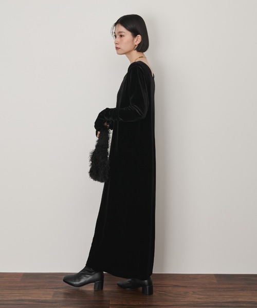 Shelly island（シェリーアイランド）の「ベロアロングワンピース（ワンピース・レディース・ブラック/ブラウン/グレー・FREE）」の4枚目の写真