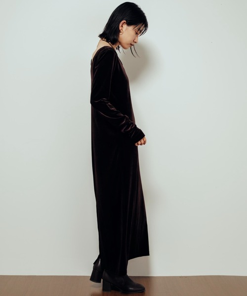 Shelly island（シェリーアイランド）の「ベロアロングワンピース（ワンピース・レディース・ブラック/ブラウン/グレー・FREE）」の11枚目の写真