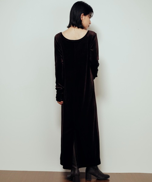 Shelly island（シェリーアイランド）の「ベロアロングワンピース（ワンピース・レディース・ブラック/ブラウン/グレー・FREE）」の12枚目の写真