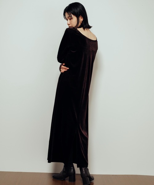 Shelly island（シェリーアイランド）の「ベロアロングワンピース（ワンピース・レディース・ブラック/ブラウン/グレー・FREE）」の17枚目の写真