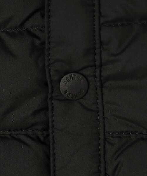 DANTON（ダントン）の「KIDS' INNER DOWN CREWNECK VEST（ダウンベスト・キッズ・ブラック/マスタード/オフホワイト・115/105/125/135）」の10枚目の写真